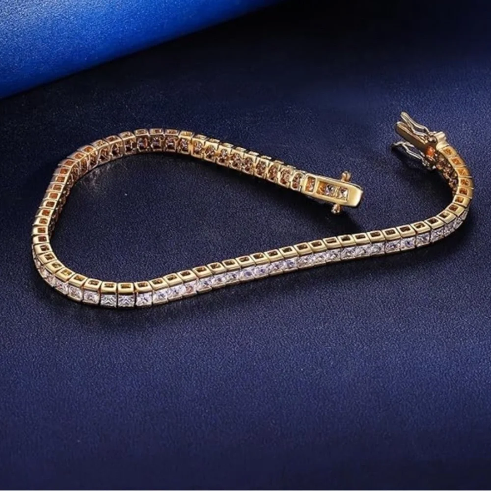 18k Petite Princess Tennis Bracelet - Picture 8 of 11